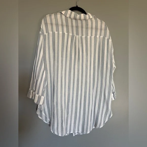 Kona Sol Blue and White Striped Top - Picture 3 of 3